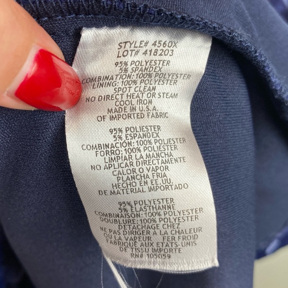 XSCAPE Navy Blue Floral 3D Applique Cocktail Formal dress size 14 - Picture 7 of 7